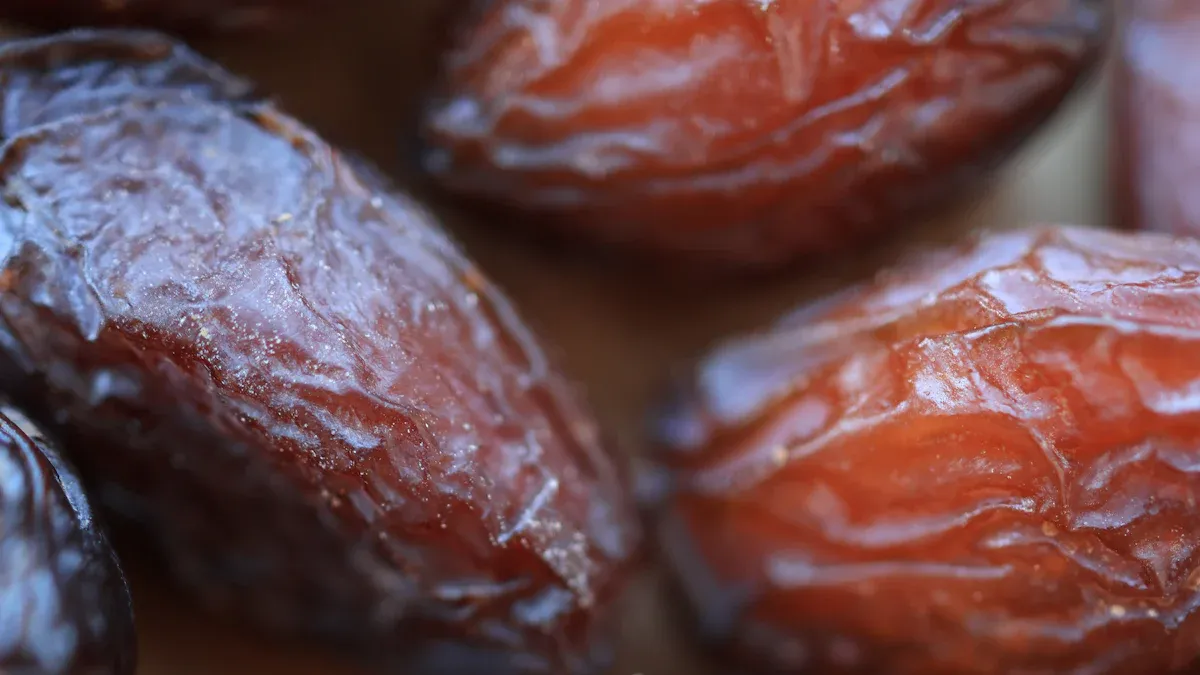 10 Side Effects of Eating Too Many Dates