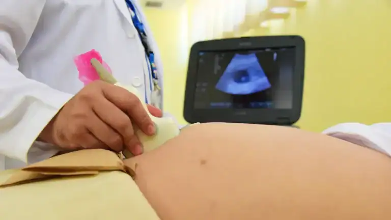 Right Side Abdominal Pain Causes: Urgent Diagnosis