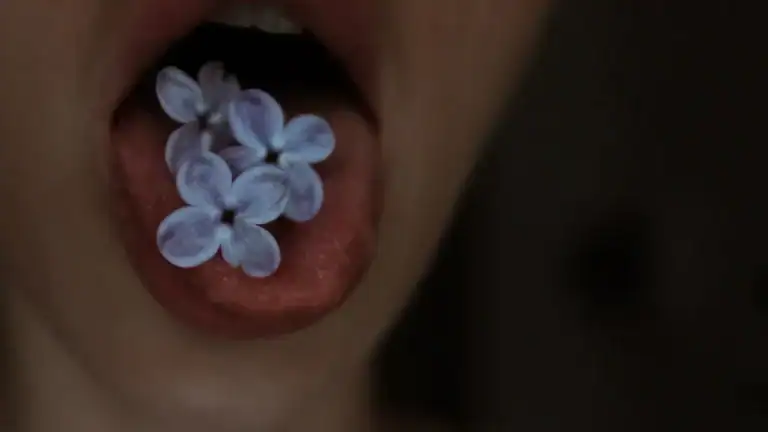 Tongue Disease: 7 Key Symptoms & Diagnosis