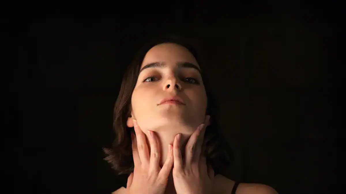 Why Does My Throat Tickle: Common Causes