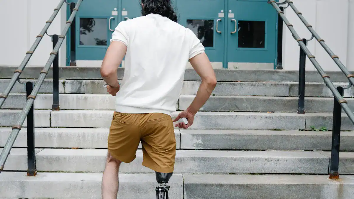 Common Causes Of Knee Pain Going Down Stairs