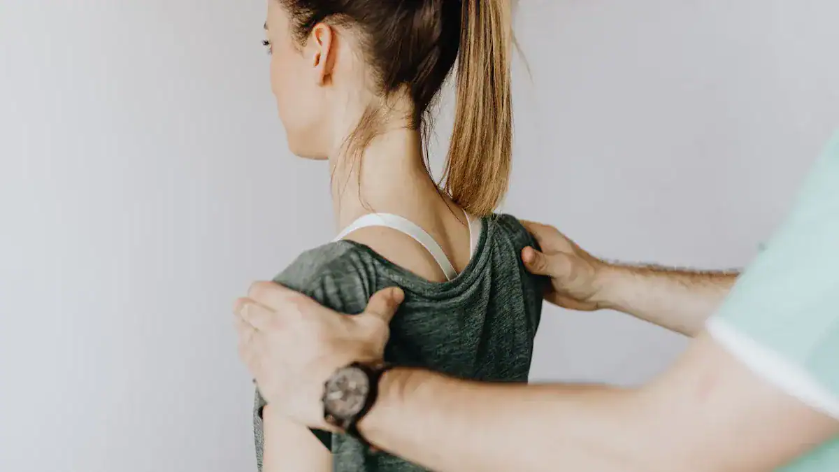 Left Shoulder Pain: Causes, Relief, & When to Worry