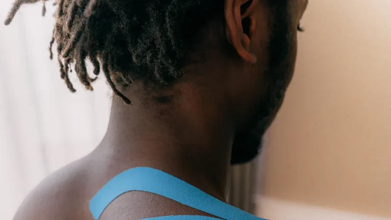 What is Front Shoulder Pain: Causes, Relief, & Diagnosis Guide?