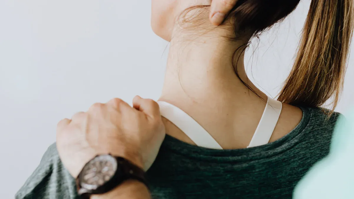 Relieving Neck Pain: Choosing the Right Pillow